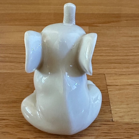 Lenox Baby Elephant Sitting Elephant Trunk Up Elephant - Picture 4 of 11